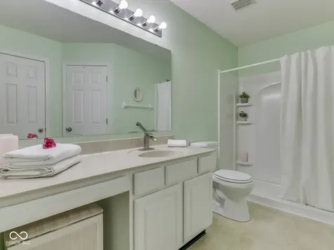 1314 Summerhouse Drive Indianapolis IN 46217