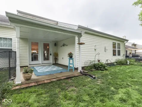 1314 Summerhouse Drive Indianapolis IN 46217