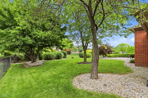 1636 Connemara Road Indianapolis IN 46217