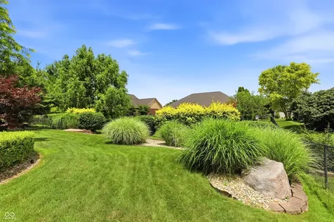 1636 Connemara Road Indianapolis IN 46217
