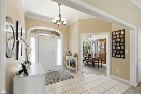 1636 Connemara Road Indianapolis IN 46217