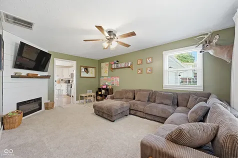 2652 N 350 W Anderson IN 46011