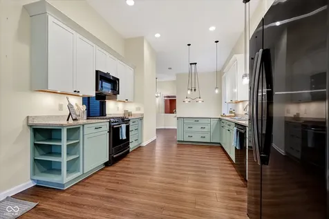 12055 Waterford Lane Carmel IN 46033