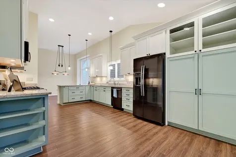 12055 Waterford Lane Carmel IN 46033