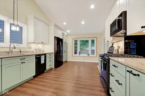 12055 Waterford Lane Carmel IN 46033