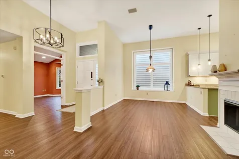 12055 Waterford Lane Carmel IN 46033
