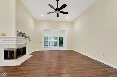12055 Waterford Lane Carmel IN 46033