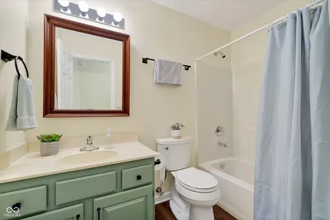 12055 Waterford Lane Carmel IN 46033