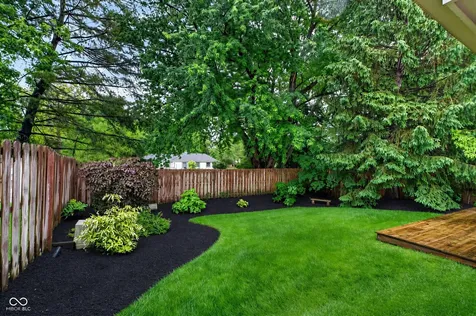 12055 Waterford Lane Carmel IN 46033
