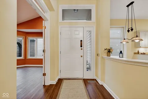 12055 Waterford Lane Carmel IN 46033