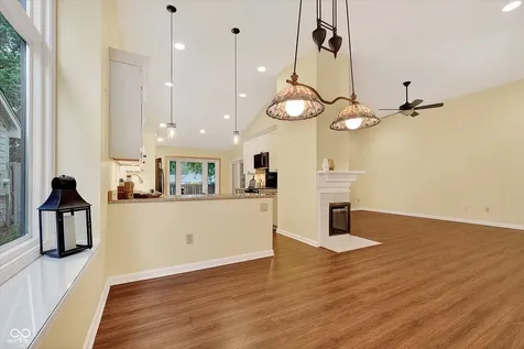 12055 Waterford Lane Carmel IN 46033
