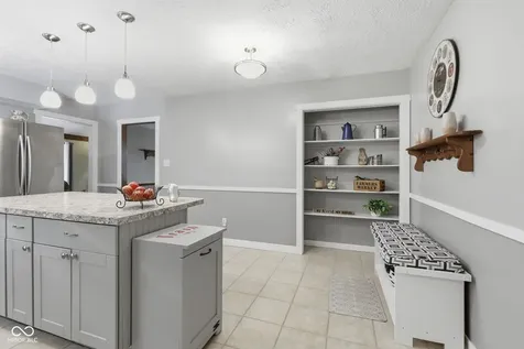 1404 Delbrook Circle Indianapolis IN 46260