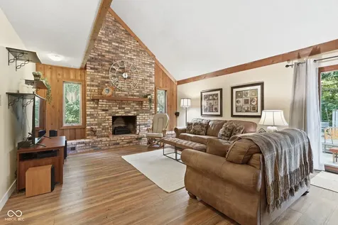1404 Delbrook Circle Indianapolis IN 46260