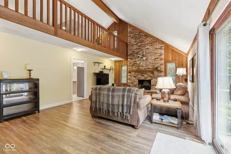1404 Delbrook Circle Indianapolis IN 46260