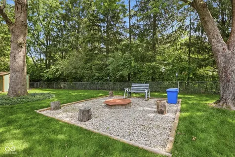 1404 Delbrook Circle Indianapolis IN 46260