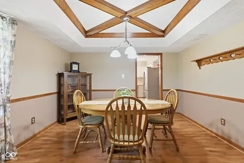 1404 Delbrook Circle Indianapolis IN 46260