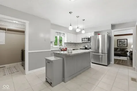 1404 Delbrook Circle Indianapolis IN 46260