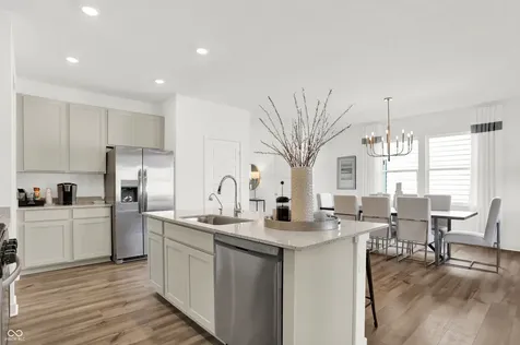 854 Drummond Street Greenwood IN 46143