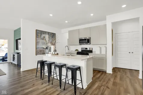 854 Drummond Street Greenwood IN 46143