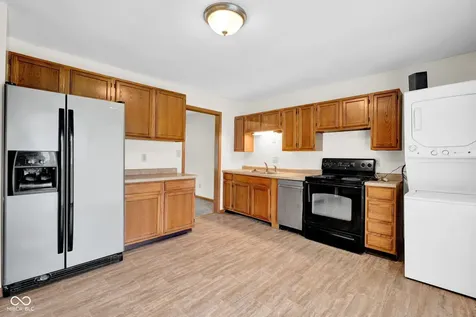 350 Maple Street Monrovia IN 46157