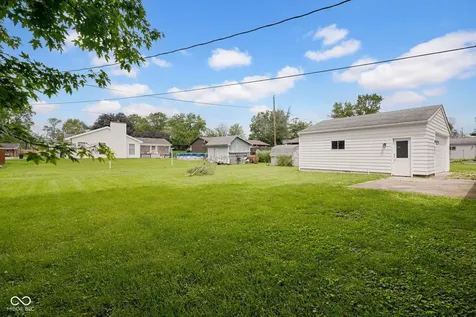 350 Maple Street Monrovia IN 46157