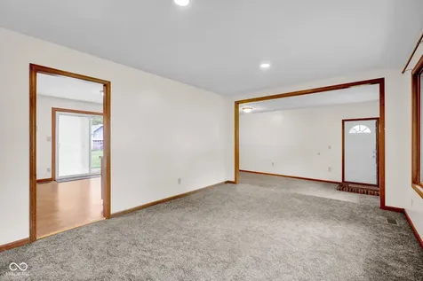 350 Maple Street Monrovia IN 46157