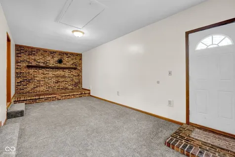 350 Maple Street Monrovia IN 46157