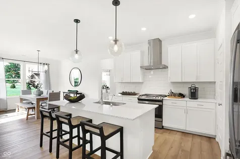 5335 Devonshire Way Mccordsville IN 46055