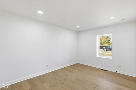 4991 E Main Street Carmel IN 46033