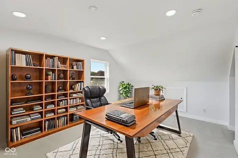 4991 E Main Street Carmel IN 46033