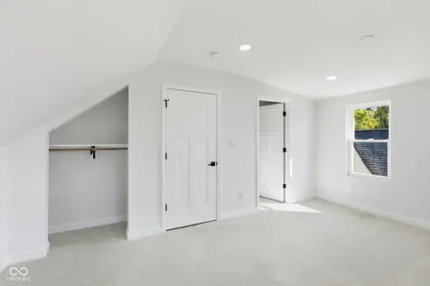 4991 E Main Street Carmel IN 46033