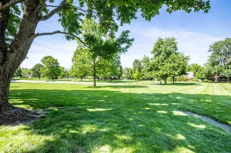 7435 Prairie Lake Drive Indianapolis IN 46256
