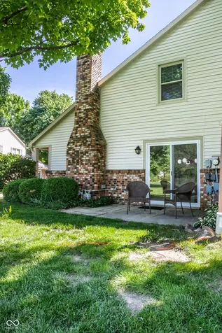 7435 Prairie Lake Drive Indianapolis IN 46256