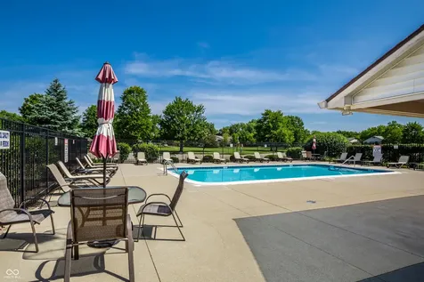 7435 Prairie Lake Drive Indianapolis IN 46256