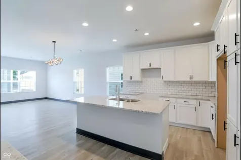 1433 Deloss Street Indianapolis IN 46201