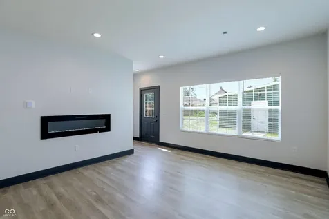 1433 Deloss Street Indianapolis IN 46201