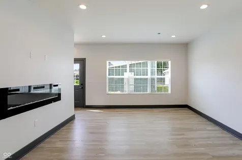 1433 Deloss Street Indianapolis IN 46201