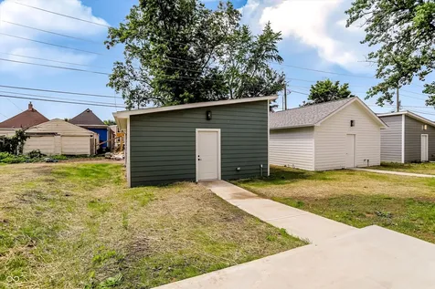 1433 Deloss Street Indianapolis IN 46201