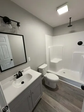 3268 Stoningham Way North Vernon IN 47265