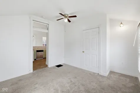 404 W Franklin Street Shelbyville IN 46176