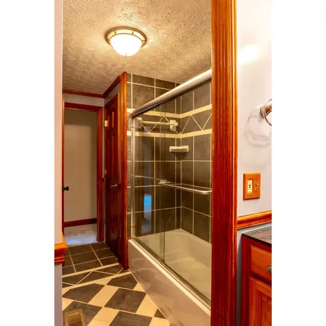 7855 Bluff Road Indianapolis IN 46217
