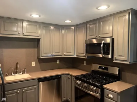 7855 Bluff Road Indianapolis IN 46217
