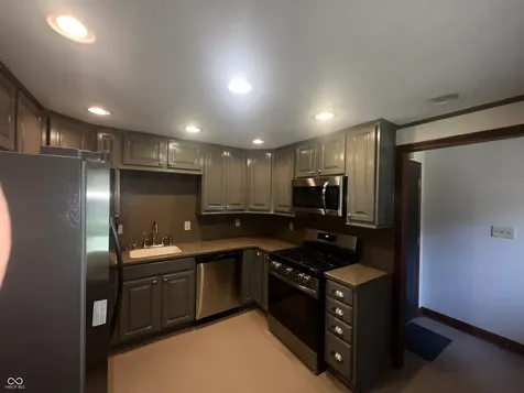 7855 Bluff Road Indianapolis IN 46217