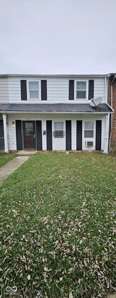 8254 Meadowlark Drive Indianapolis IN 46226