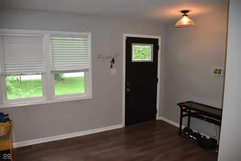 1847 Newhaven Drive Indianapolis IN 46231