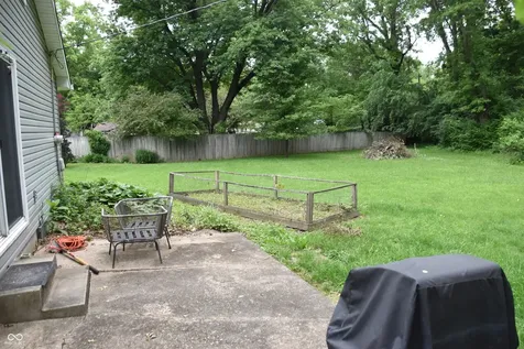 1847 Newhaven Drive Indianapolis IN 46231