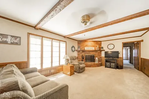 812 Eastgate Drive Anderson IN 46012