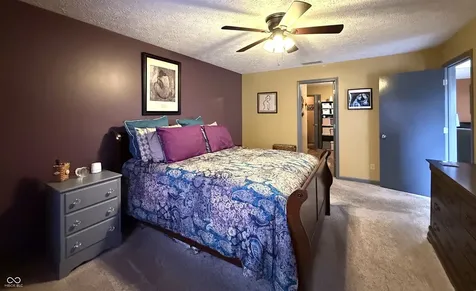1069 Redwood Drive Brownsburg IN 46112