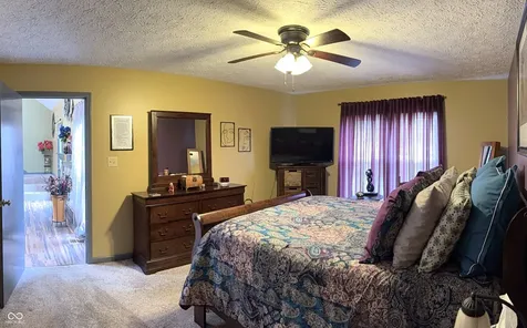 1069 Redwood Drive Brownsburg IN 46112