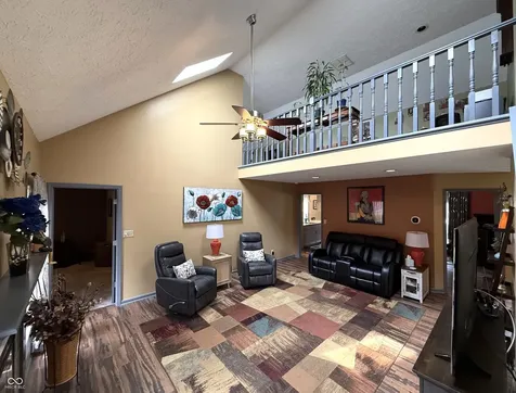 1069 Redwood Drive Brownsburg IN 46112
